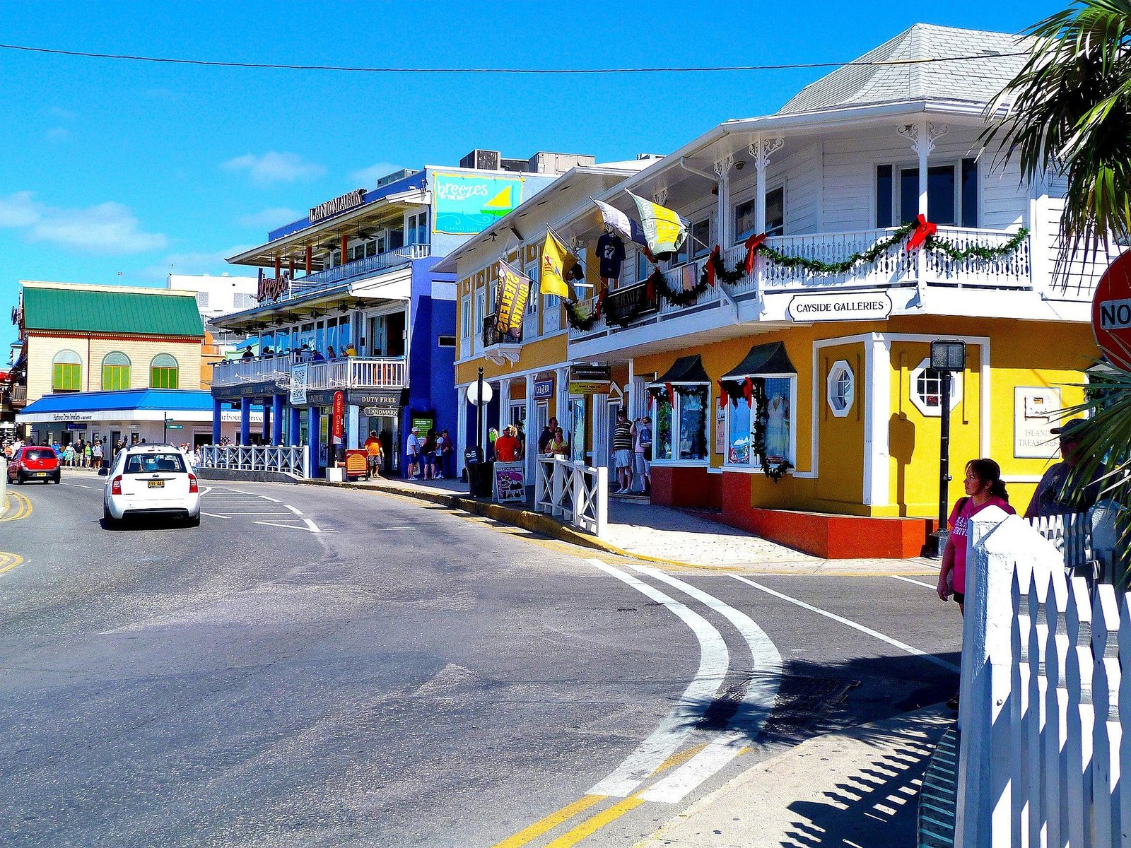 Exploring Grand Cayman: A Tropical Paradise